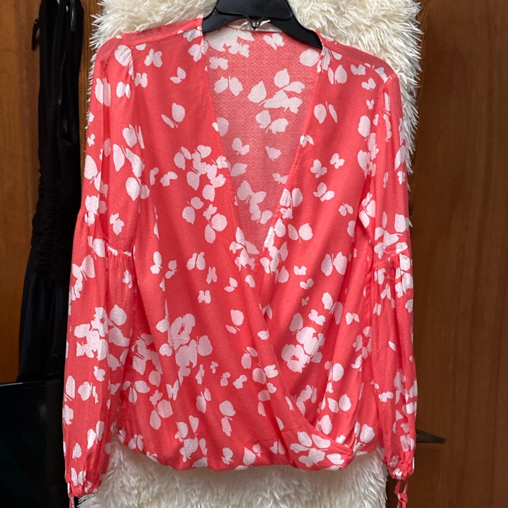 Lovestitch Women’s Front Wrap Coral and White Blouse. Size S.